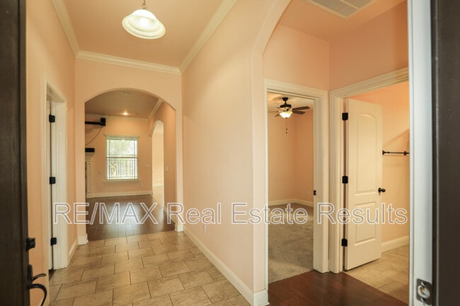 Foto del edificio - 2202 SW Tupelo Ave