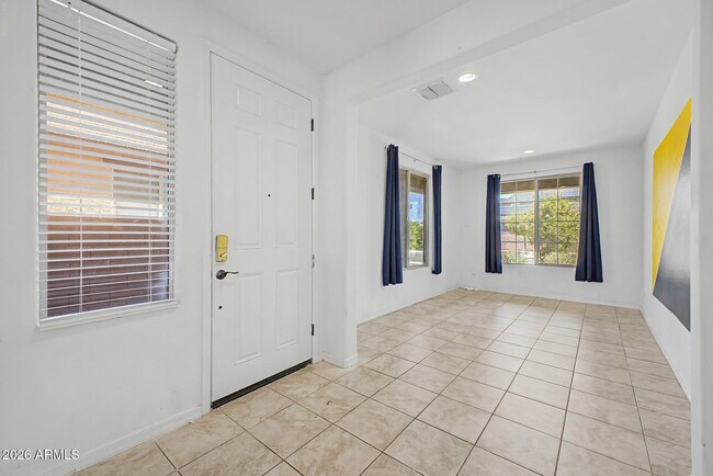 Building Photo - 5066 N 79th Ln