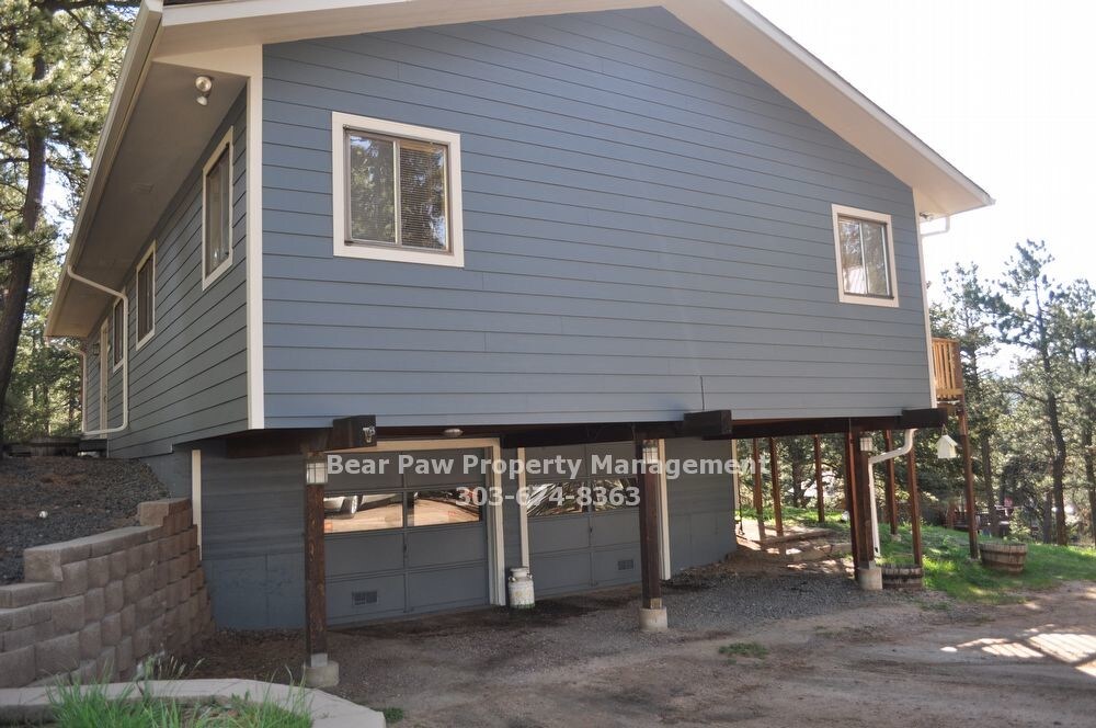 Charming Home in Conifer House for Rent in Conifer, CO