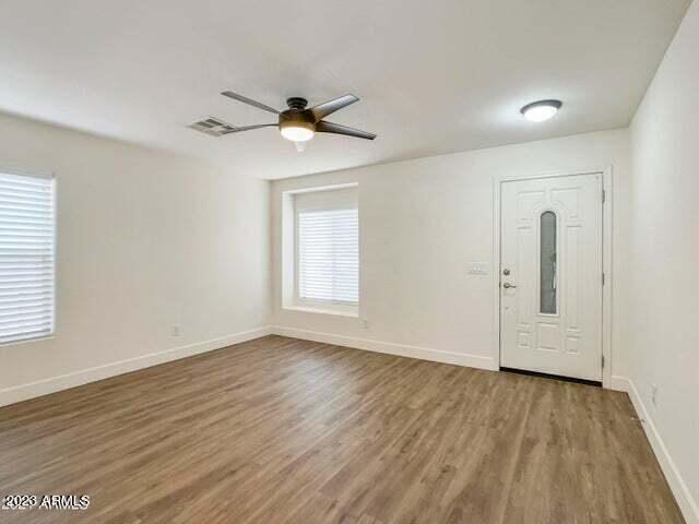 Building Photo - 2408 W Skinner Dr