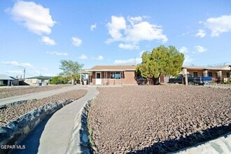 Building Photo - 801 Burgess Dr