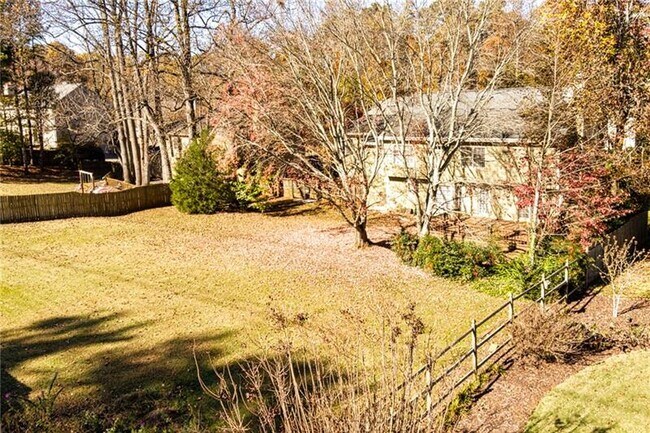 Building Photo - 1518 Oakmoor Pl
