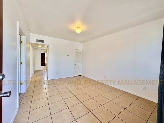 Foto del edificio - 1312 W Yavapai St