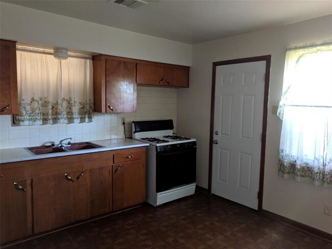 Foto del edificio - 8402 Spaulding St