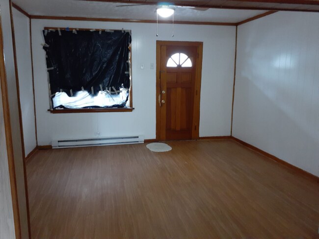 Foto del edificio - 420 W Coal St