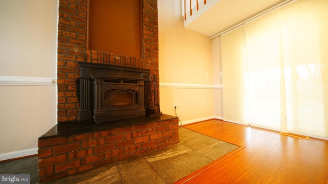Foto del edificio - 7710 Brandon Way