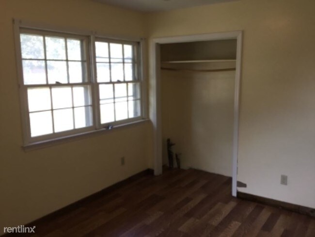 Building Photo - 3 br, 2 bath House - 710 Chandler Ct