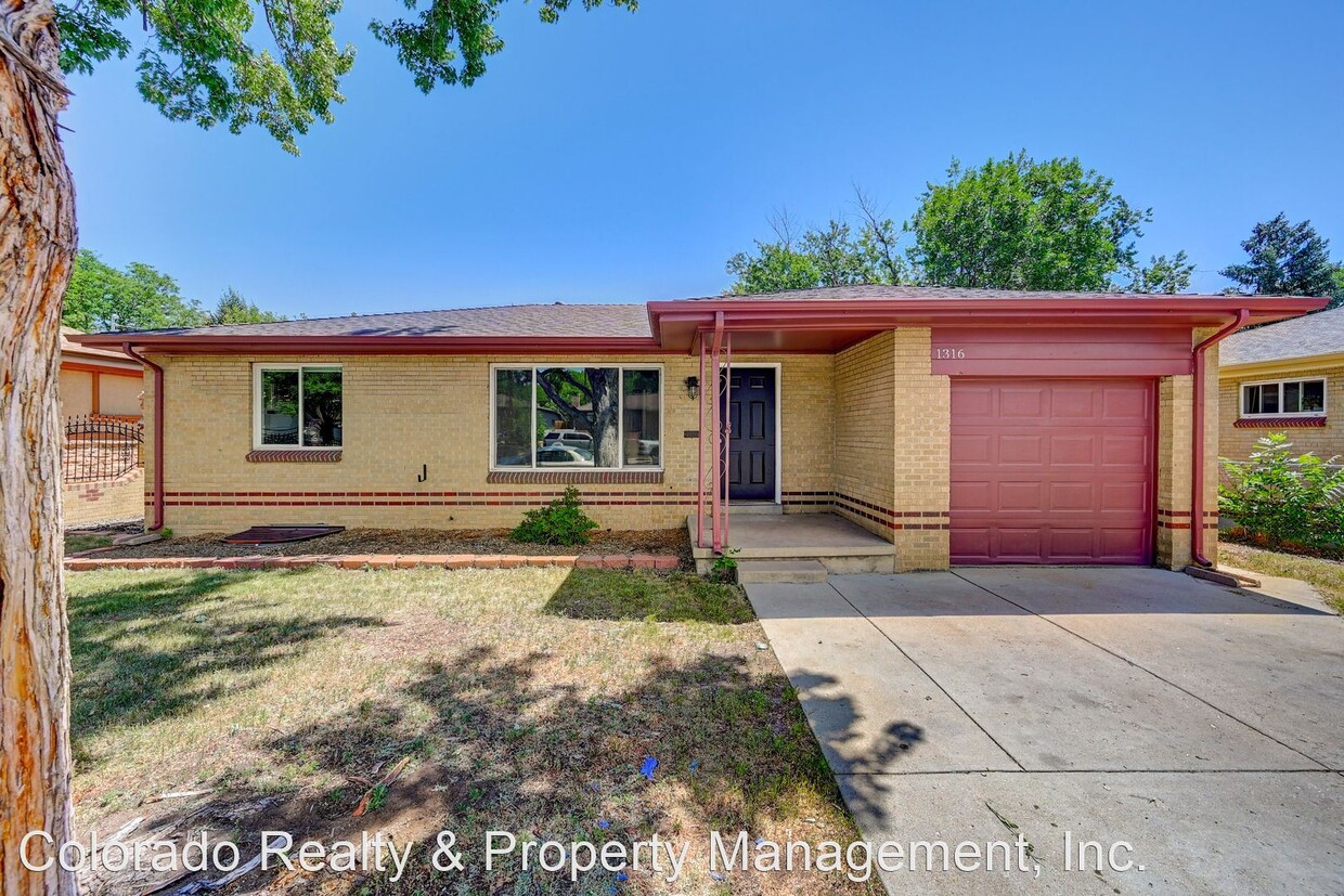 Primary Photo - 5 br, 2 bath House - 1316 South Jay Street