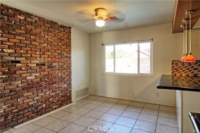 Building Photo - 34744 Shangri Ln