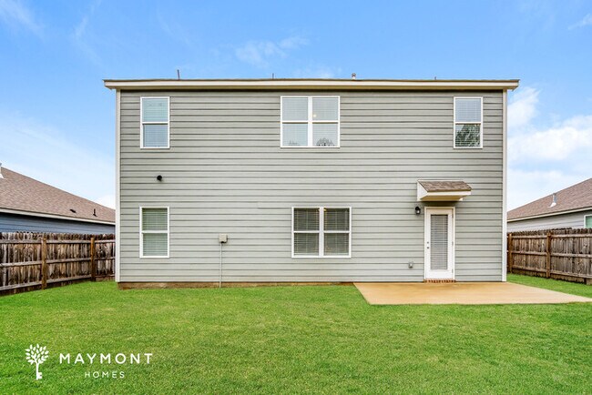 Foto del edificio - 5676 Timber Leaf Lp