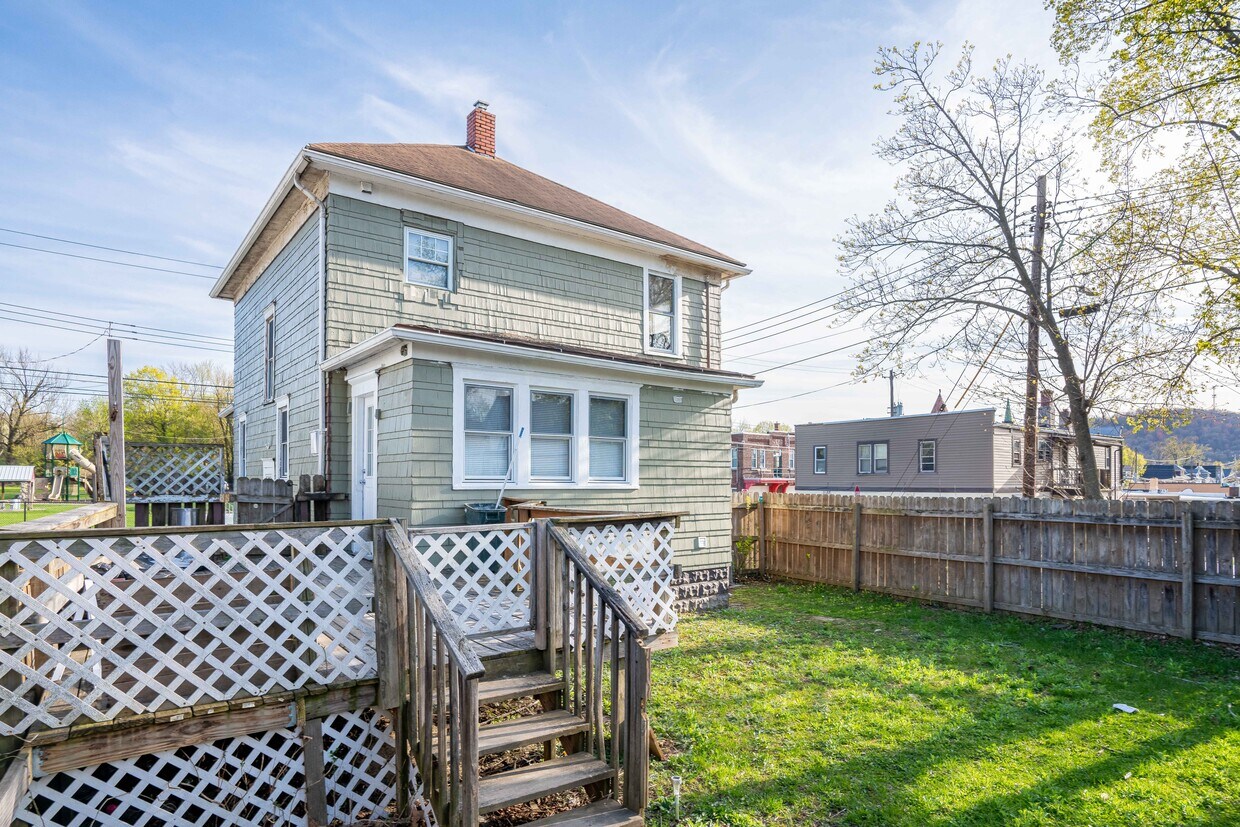 251 Floral Ave, Johnson City, NY 13790 House for Rent in Johnson City