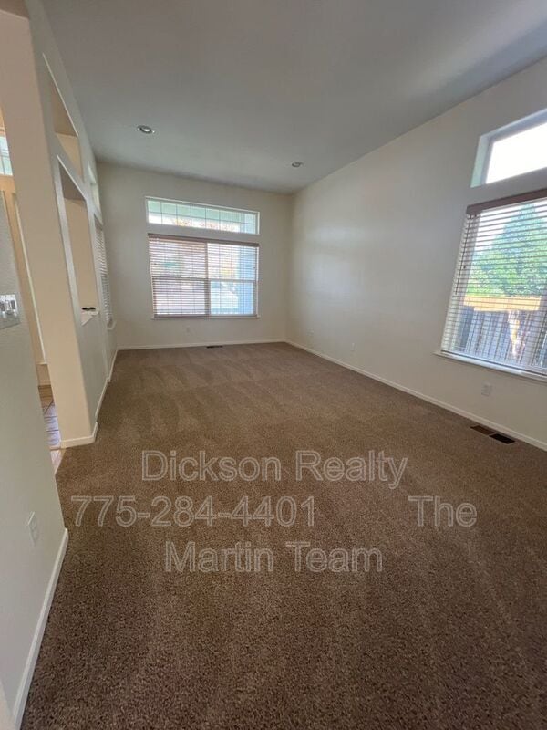 Building Photo - 7848 Tiempo Ct
