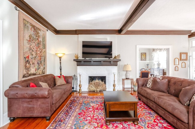 Foto del edificio - 406 NE 7th Ave