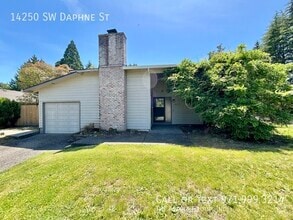 Building Photo - 14250 SW Daphne St