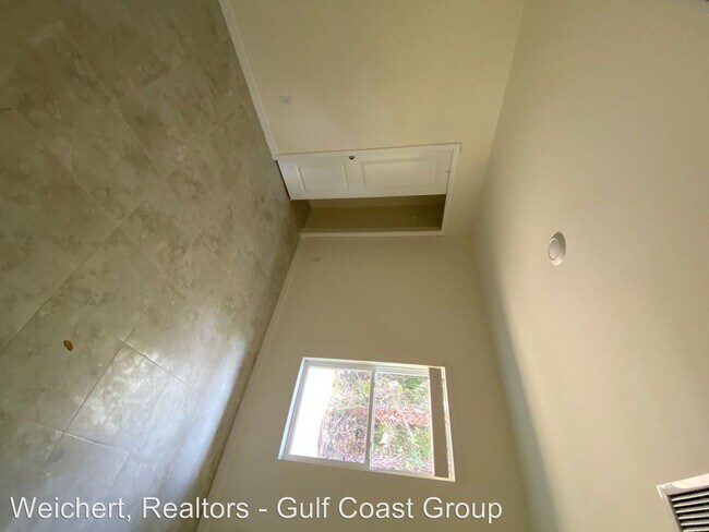 Building Photo - 26521-26523 Explorer Rd