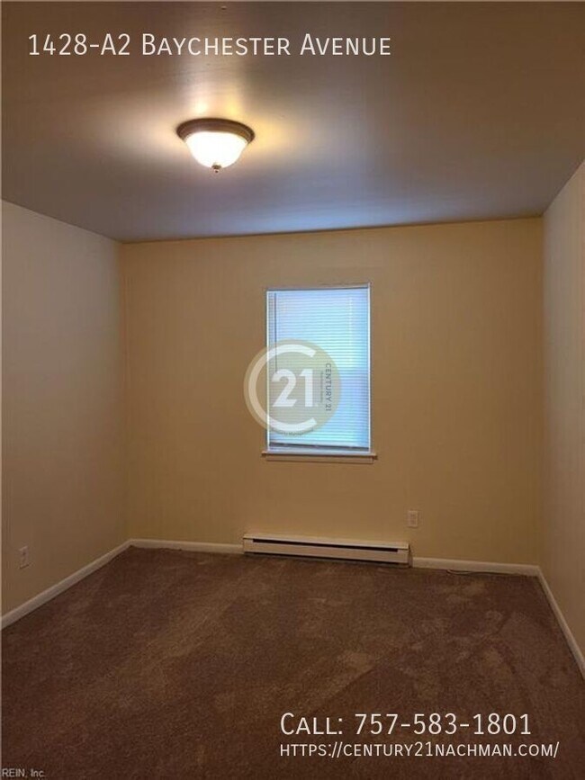 Foto del edificio - 1428 Baychester Ave