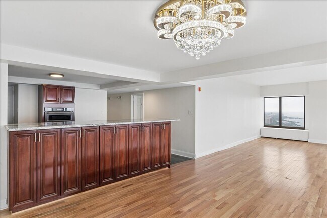 Foto del edificio - 175 E Delaware Pl
