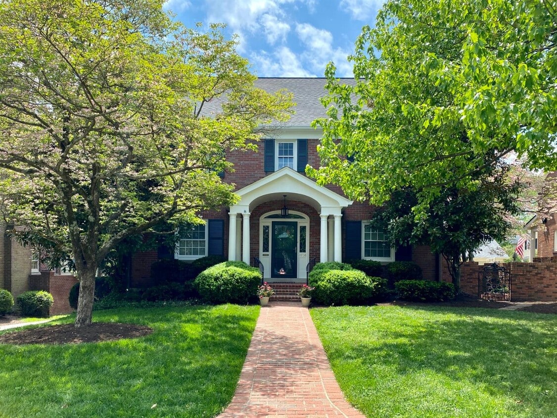 1716 Bon Air Dr, Lexington, KY 40502 House Rental in Lexington, KY