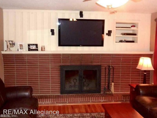 Building Photo - 3 br, 2 bath House - 256 FAULK ROAD