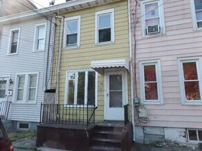 Building Photo - 25 Orange St