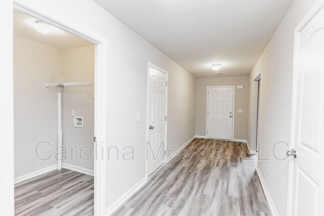 Foto del edificio - 46 Jones Creek Cir
