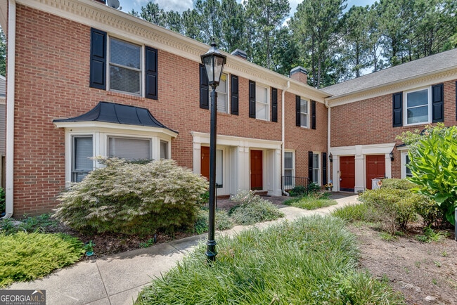 Building Photo - 58 Mt Vernon Cir