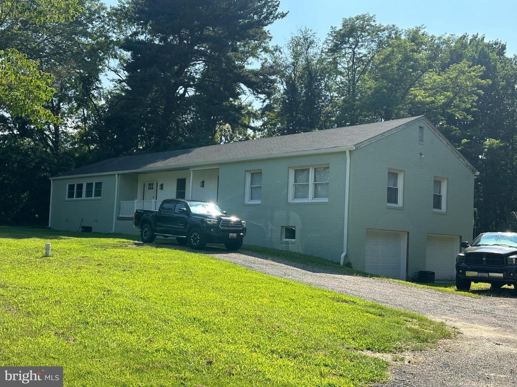 Primary Photo - 23925 Colton Point Rd