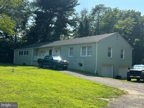 Building Photo - 23925 Colton Point Rd