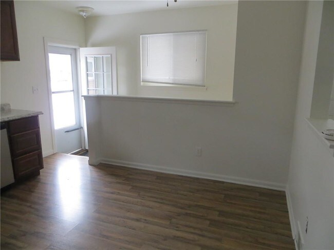 Building Photo - 6026 Wilmer St