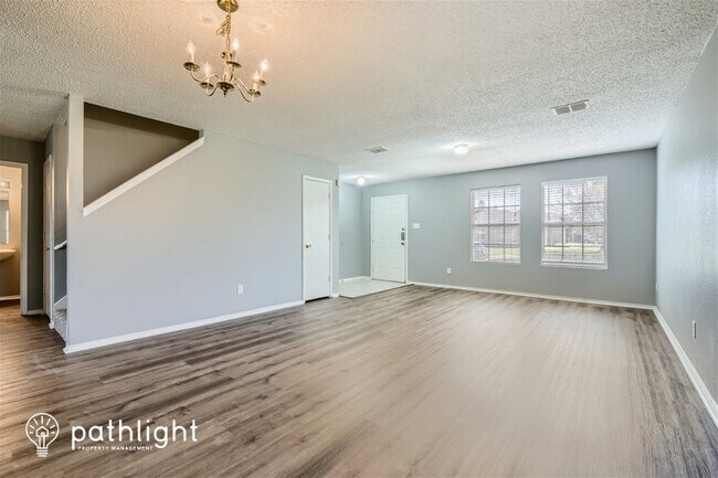 Foto del edificio - 3040 Clemente Drive, Grand Prairie, TX, 75052