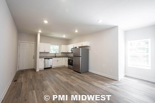Foto del edificio - 1523 E Market St