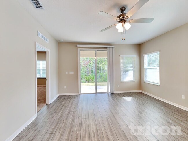 Foto del edificio - 151 Sailors Landing Ct