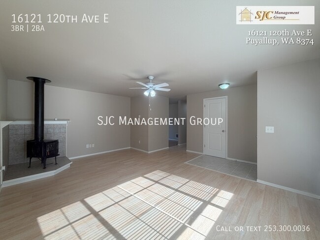 Building Photo - 16121 120th Ave E