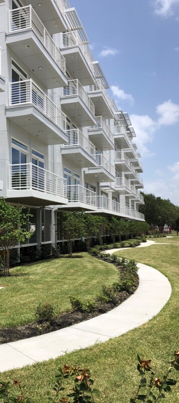 Foto del edificio - 6955 Turtlewood Dr