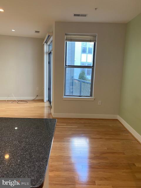 Foto principal - 1800 Wilson Blvd