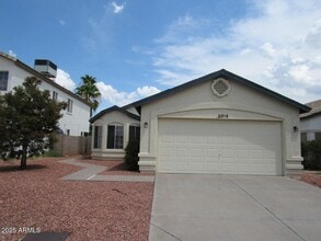 Building Photo - 11215 N 59th Dr