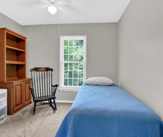 Building Photo - Perfect 2bedroom for your family