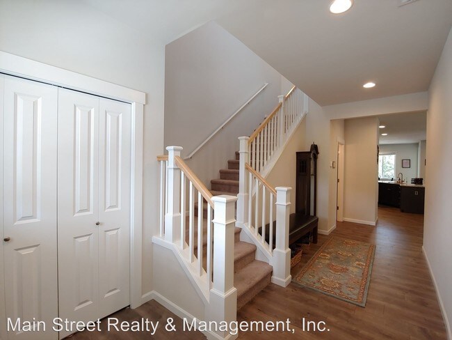 Building Photo - 6 br, 3.5 bath House - 2658 81st Ave Ct E