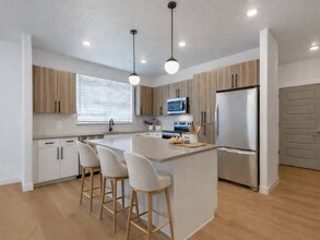 Building Photo - Amara Apartments