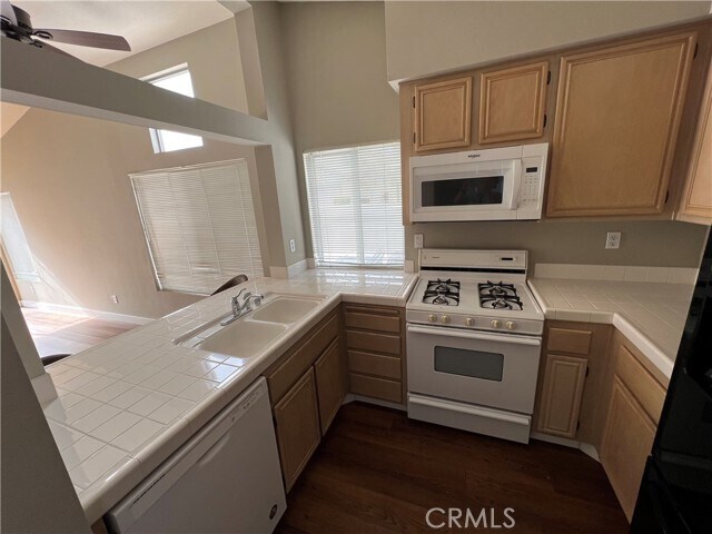 Foto del edificio - 44633 Ashbury Pl