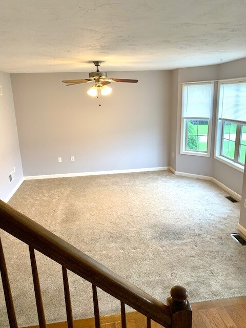 200 Skyview Circle - Living Room - 200 Skyview Cir