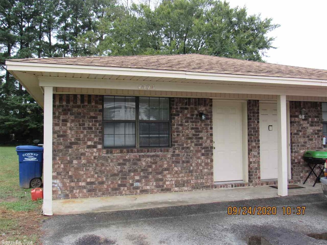 Primary Photo - 409 Farris Rd