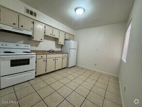 Building Photo - 182 W Geronimo St