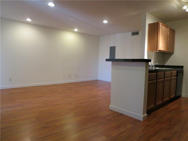 Building Photo - 4107 Avondale Ave