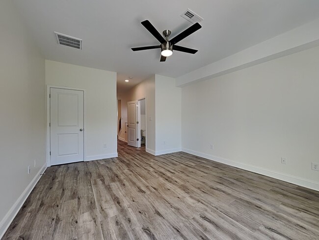 Building Photo - 2408 Eagle Creek Ct