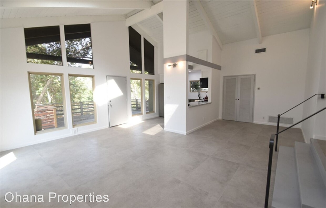 Primary Photo - 2 br, 2 bath House - 615 Beverly Drive