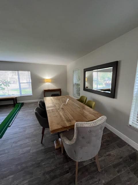 Dining Room - 2505 Bay Dr