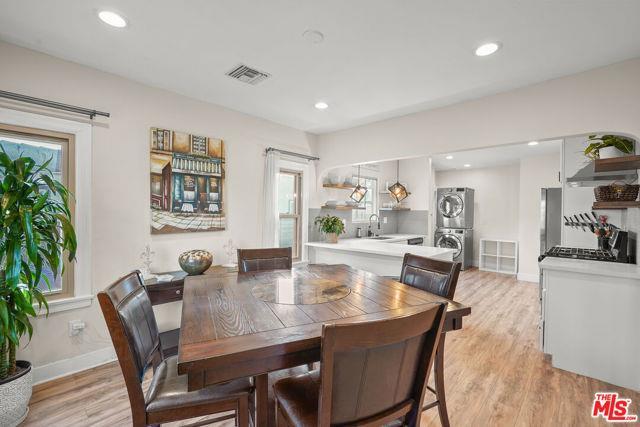 Foto principal - 1828 W 84th St