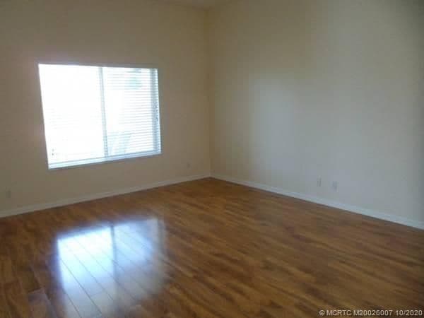 Foto del edificio - 172 NW Broken Oak Trail