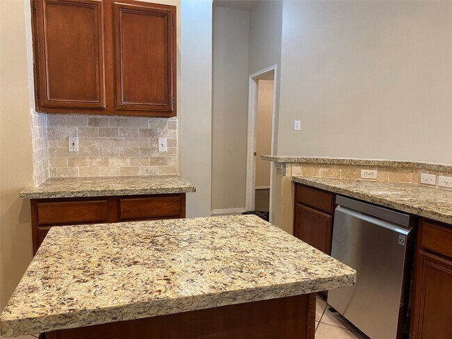 Foto del edificio - 4401 Egret Dr